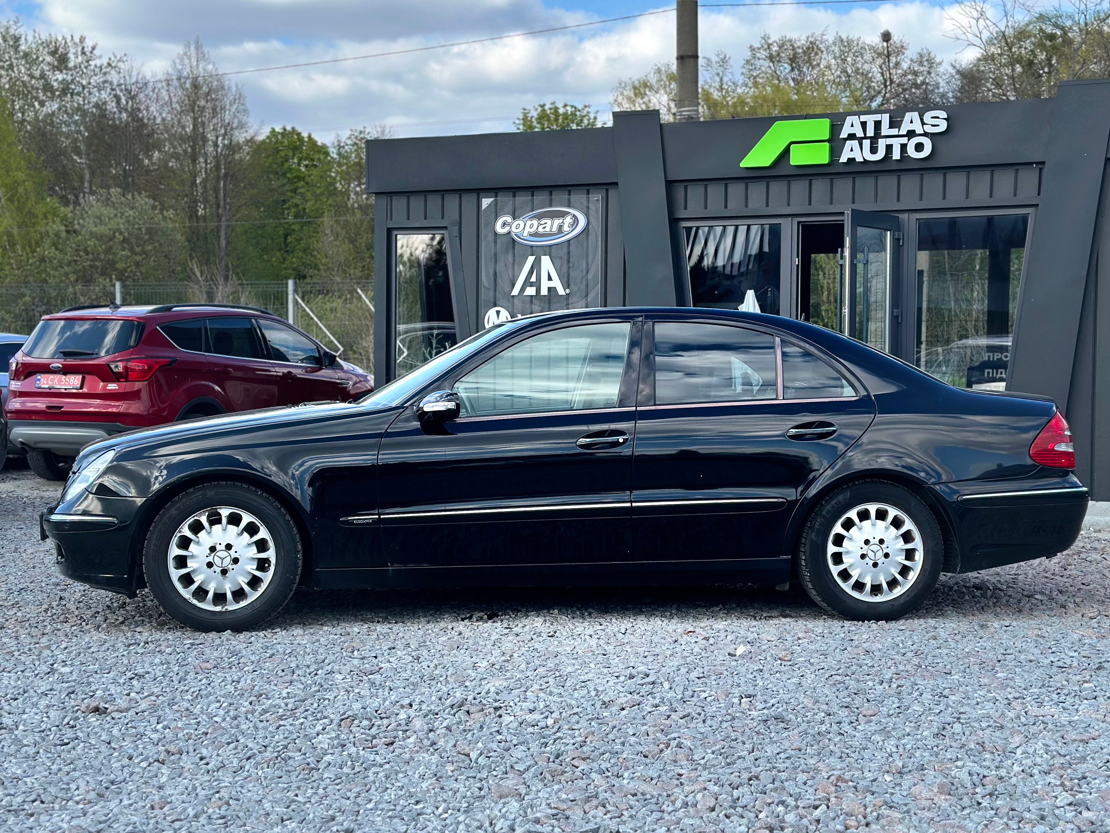 Mercedes-Benz E-Class 2005