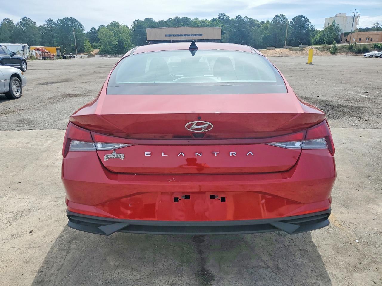 Hyundai Elantra 2023