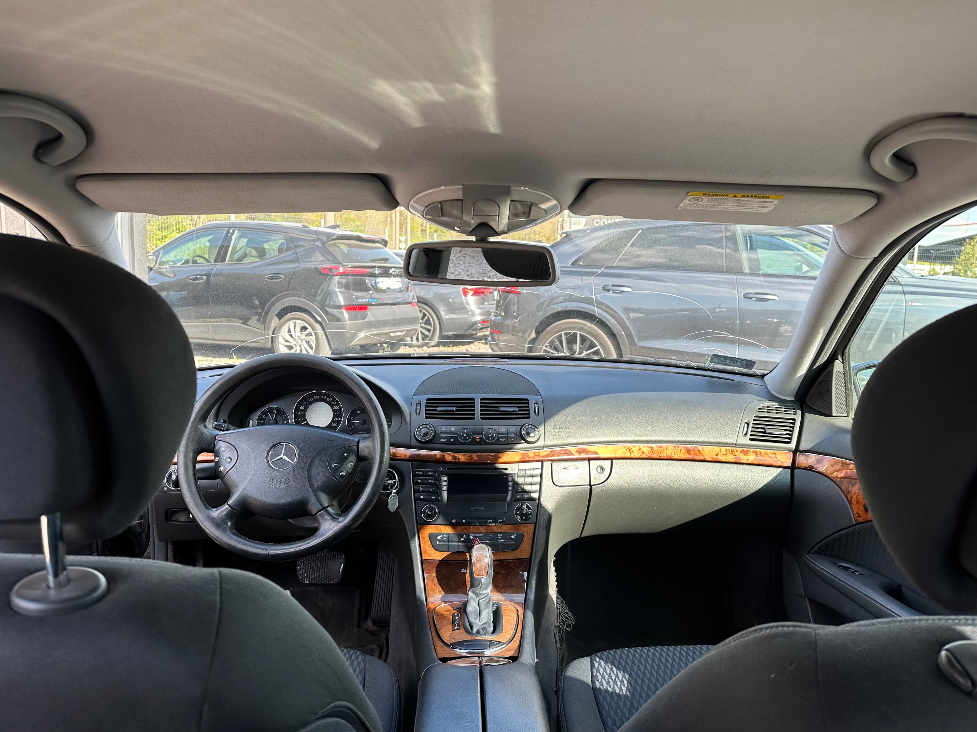 Mercedes-Benz E-Class 2005