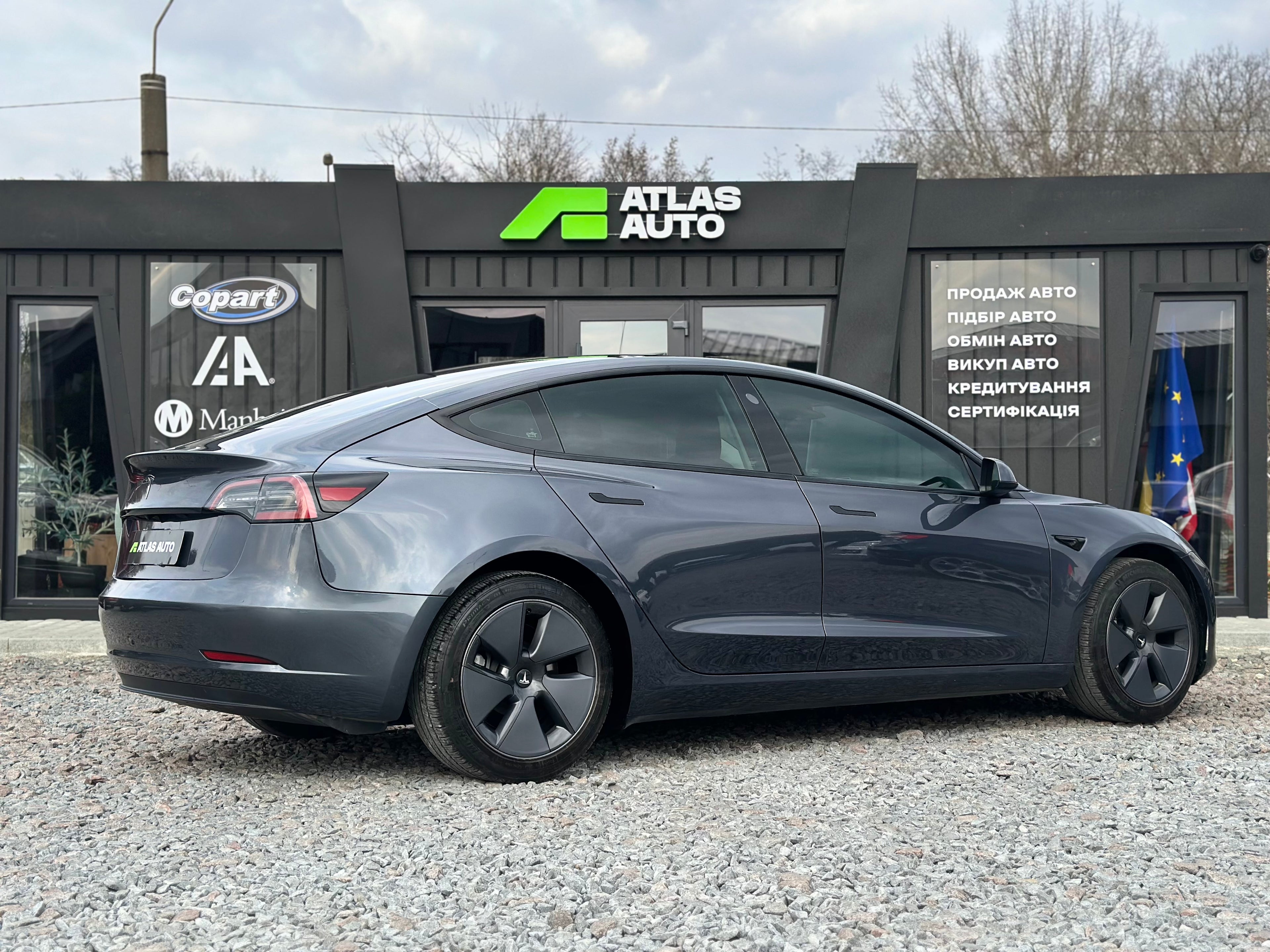 Tesla Model 3 2023