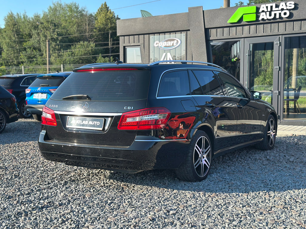 Mercedes-Benz E-Class 2011