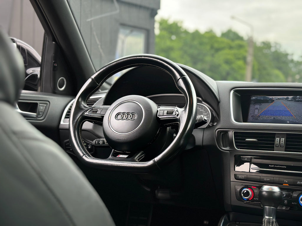 Audi SQ5 2016