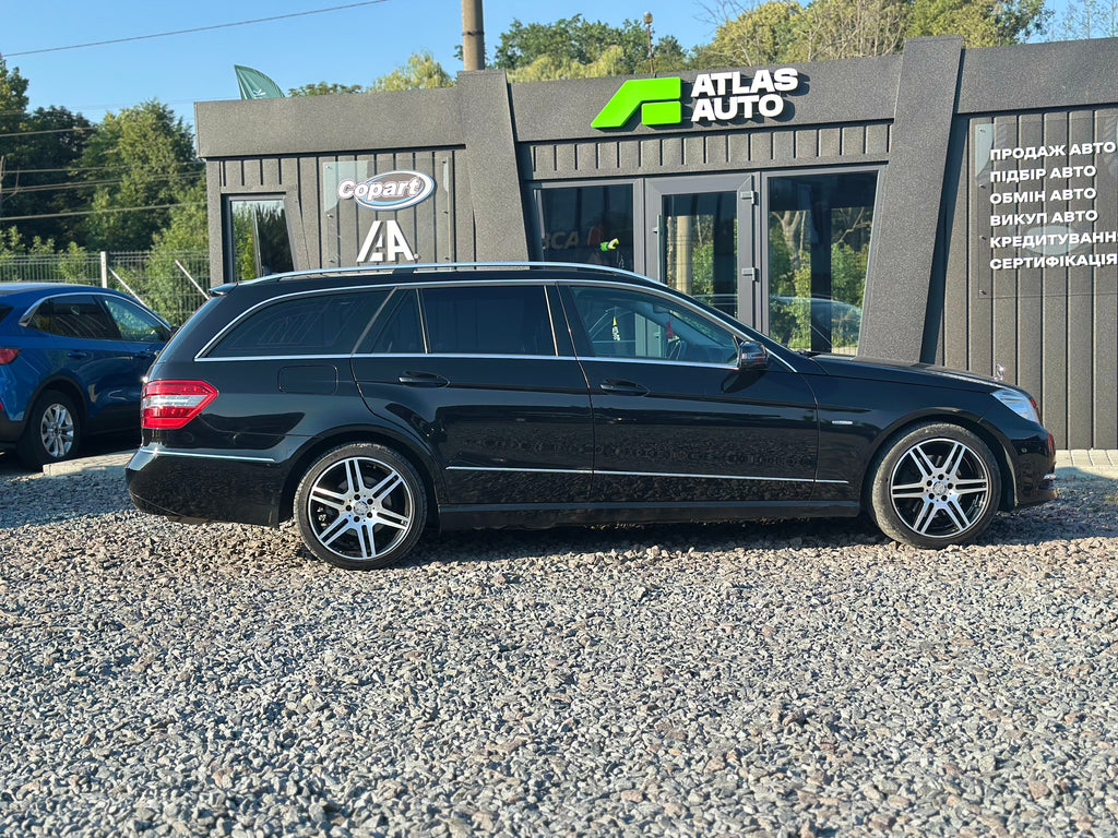 Mercedes-Benz E-Class 2011