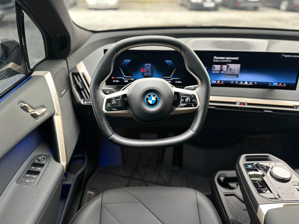 BMW IX 2024