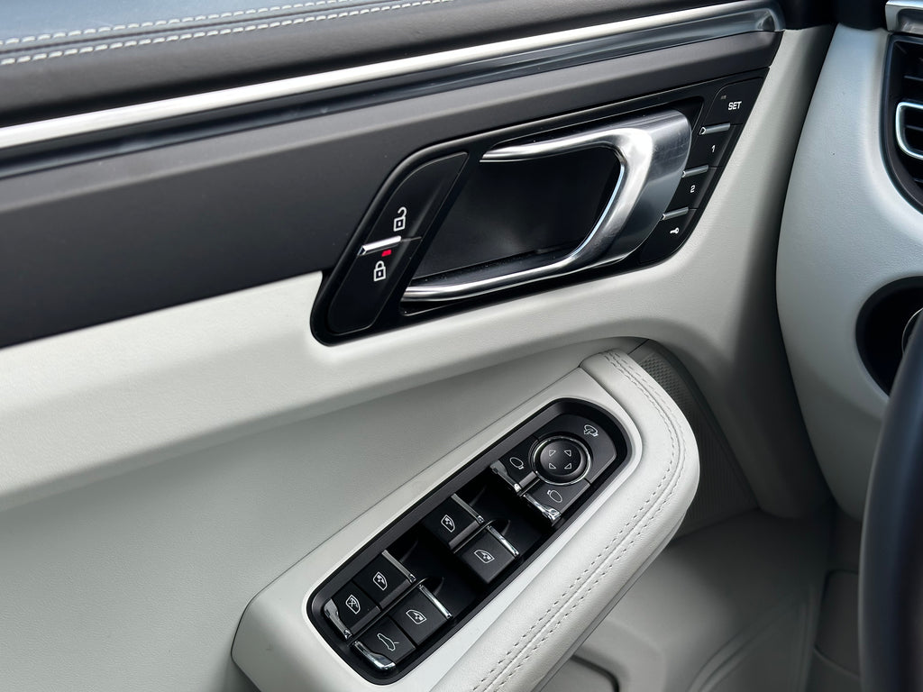Porsche Macan 2023