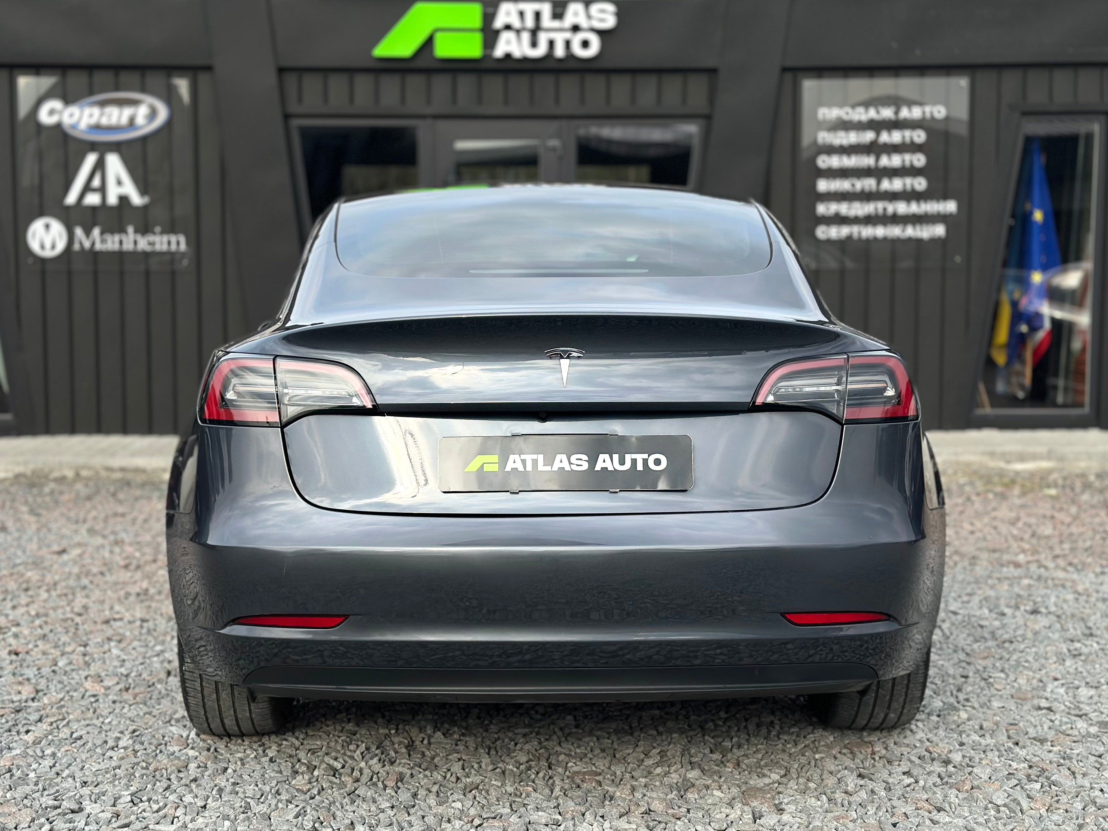 Tesla Model 3 2023