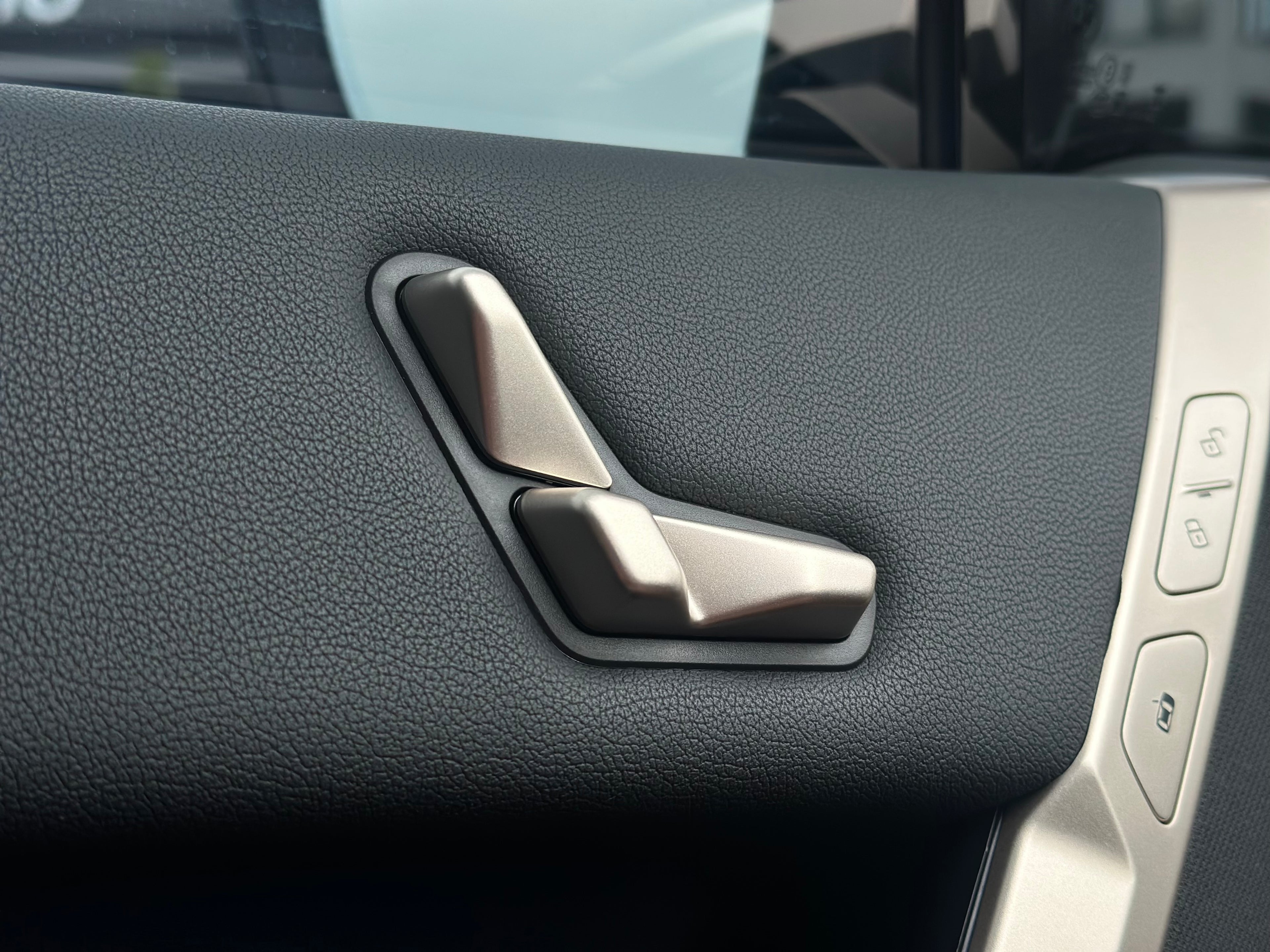 BMW IX 2024