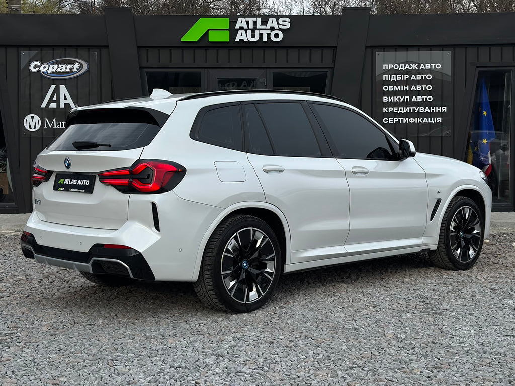 BMW IX3 2022