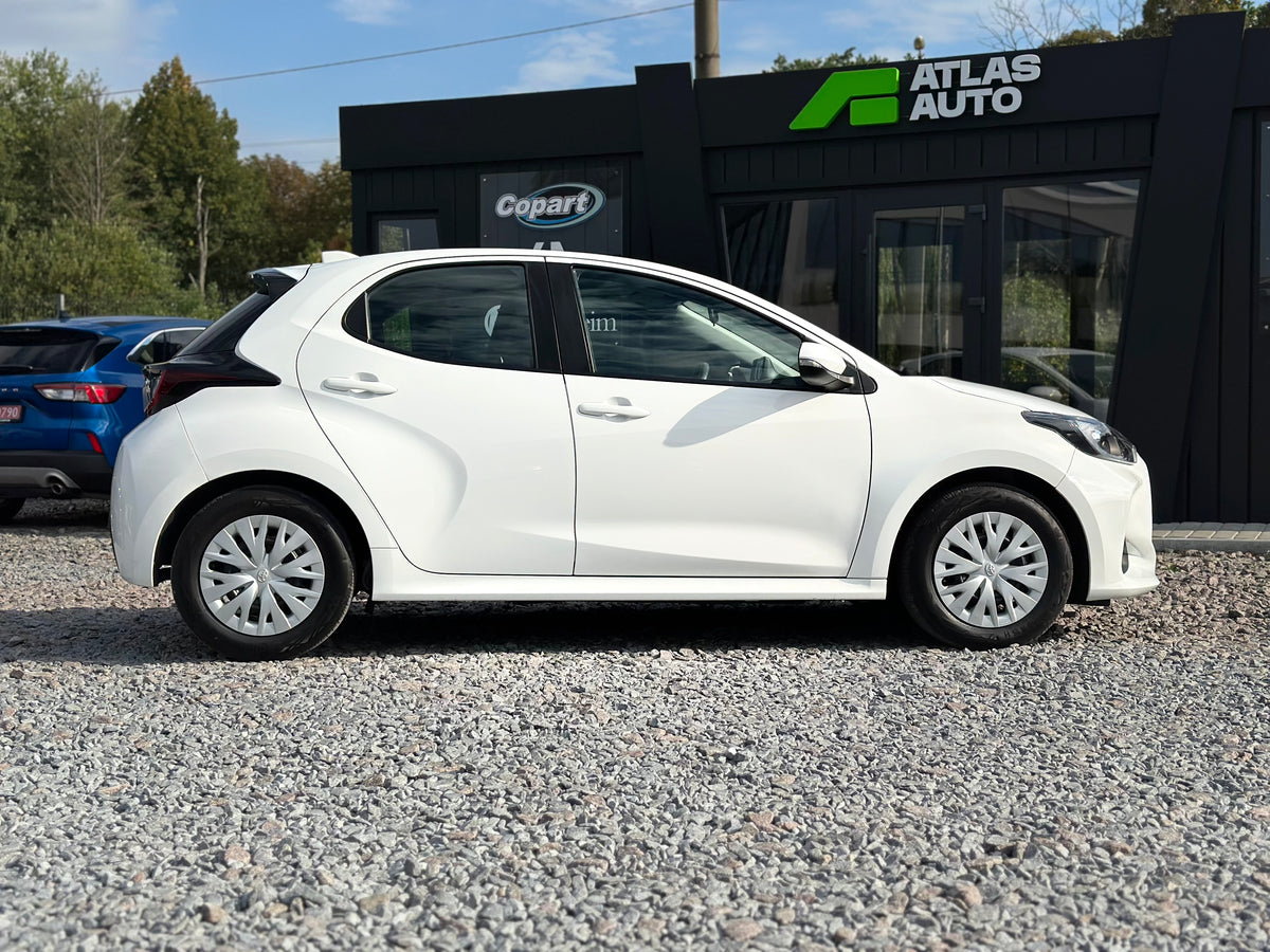 Toyota  Yaris 2023