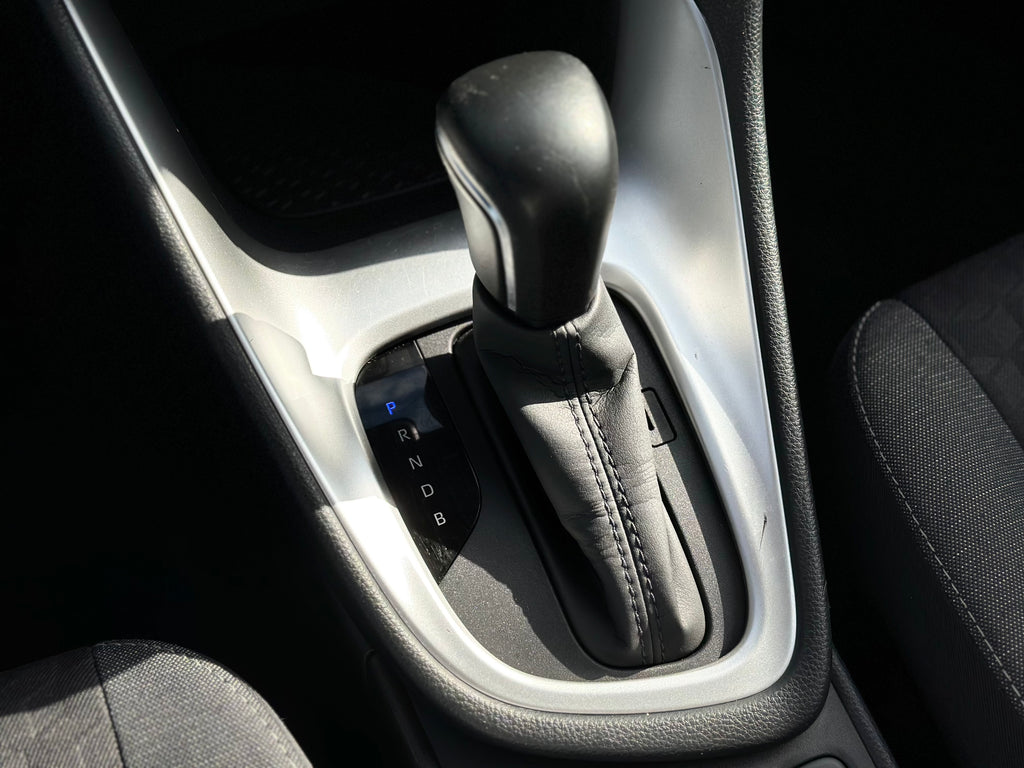 Toyota  Yaris 2023