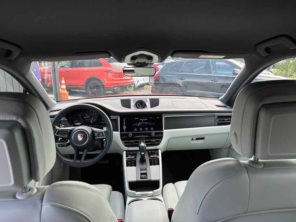 Porsche Macan 2023
