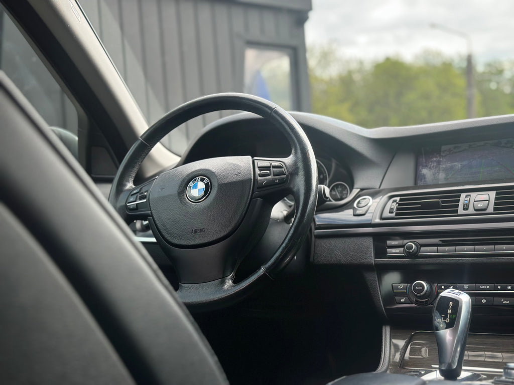 BMW 5 Series 2011