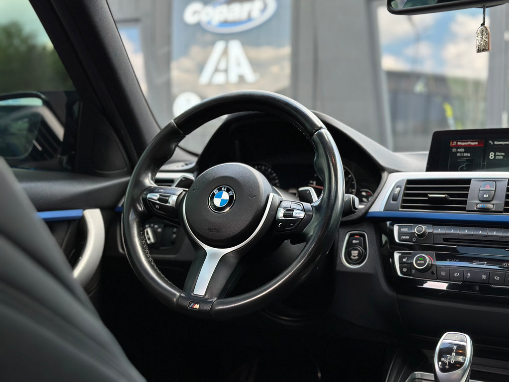 BMW 3 Series 2016