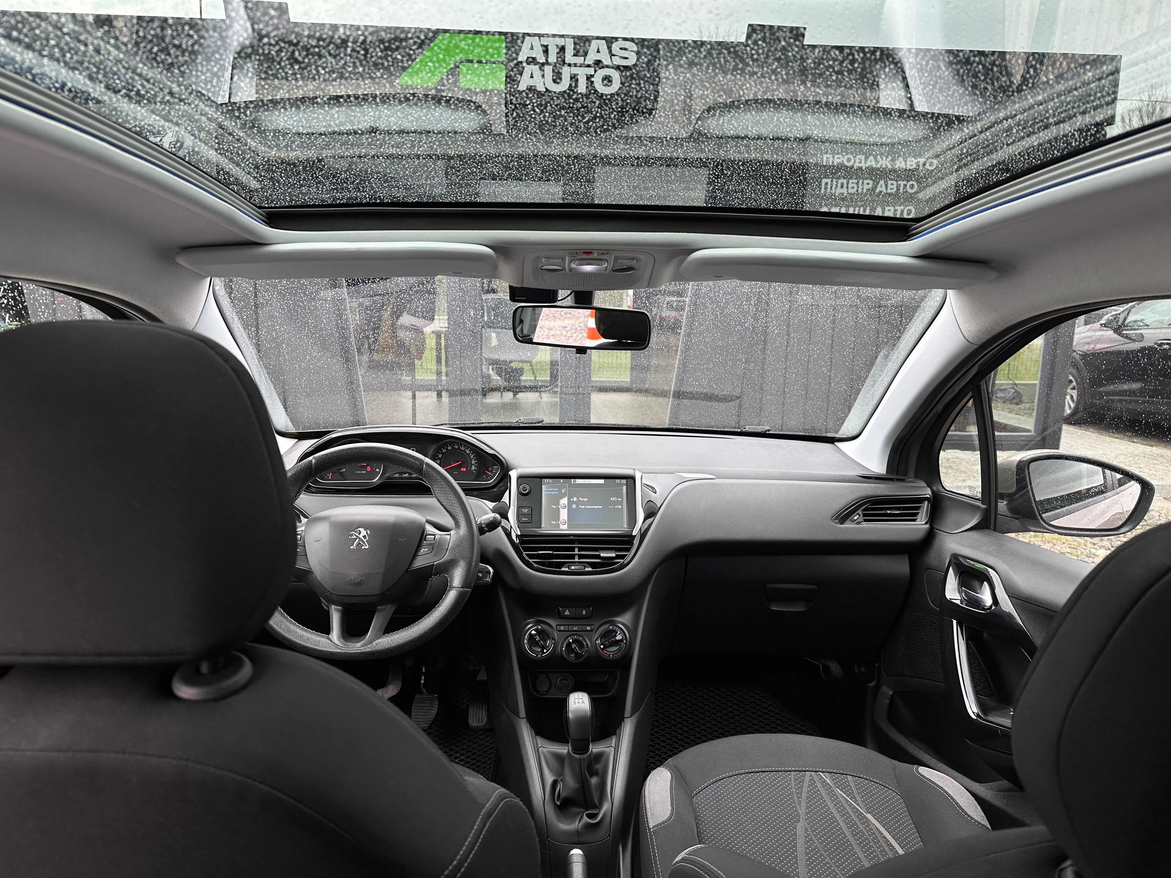 Peugeot 208 2013