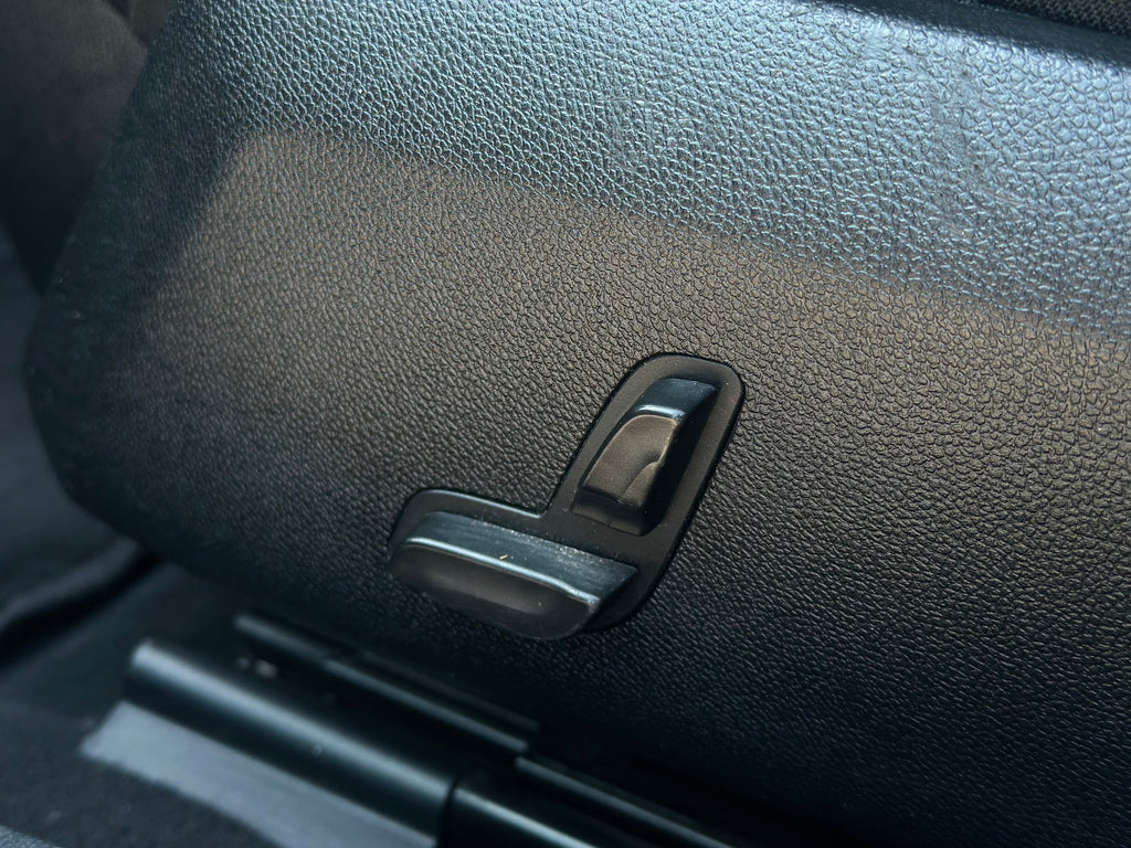 Mercedes-Benz E-Class 2011