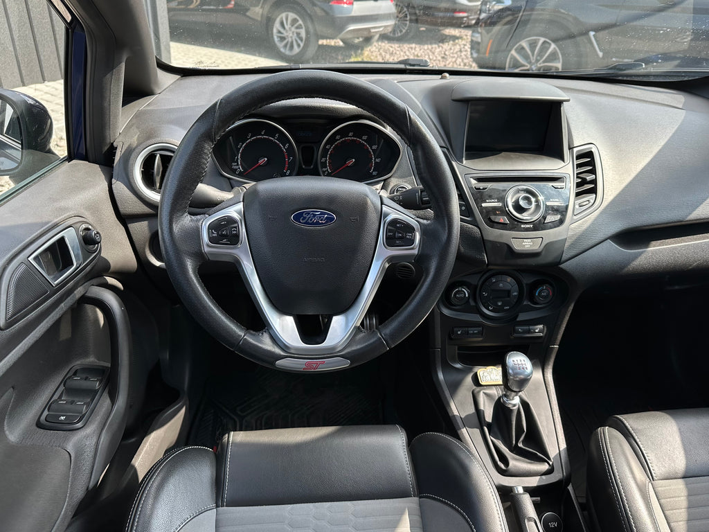 Ford Fiesta ST 2015