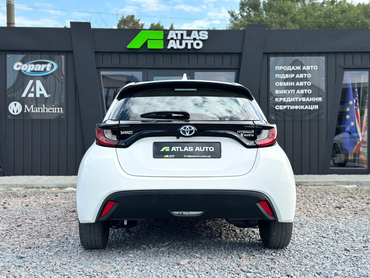 Toyota  Yaris 2023