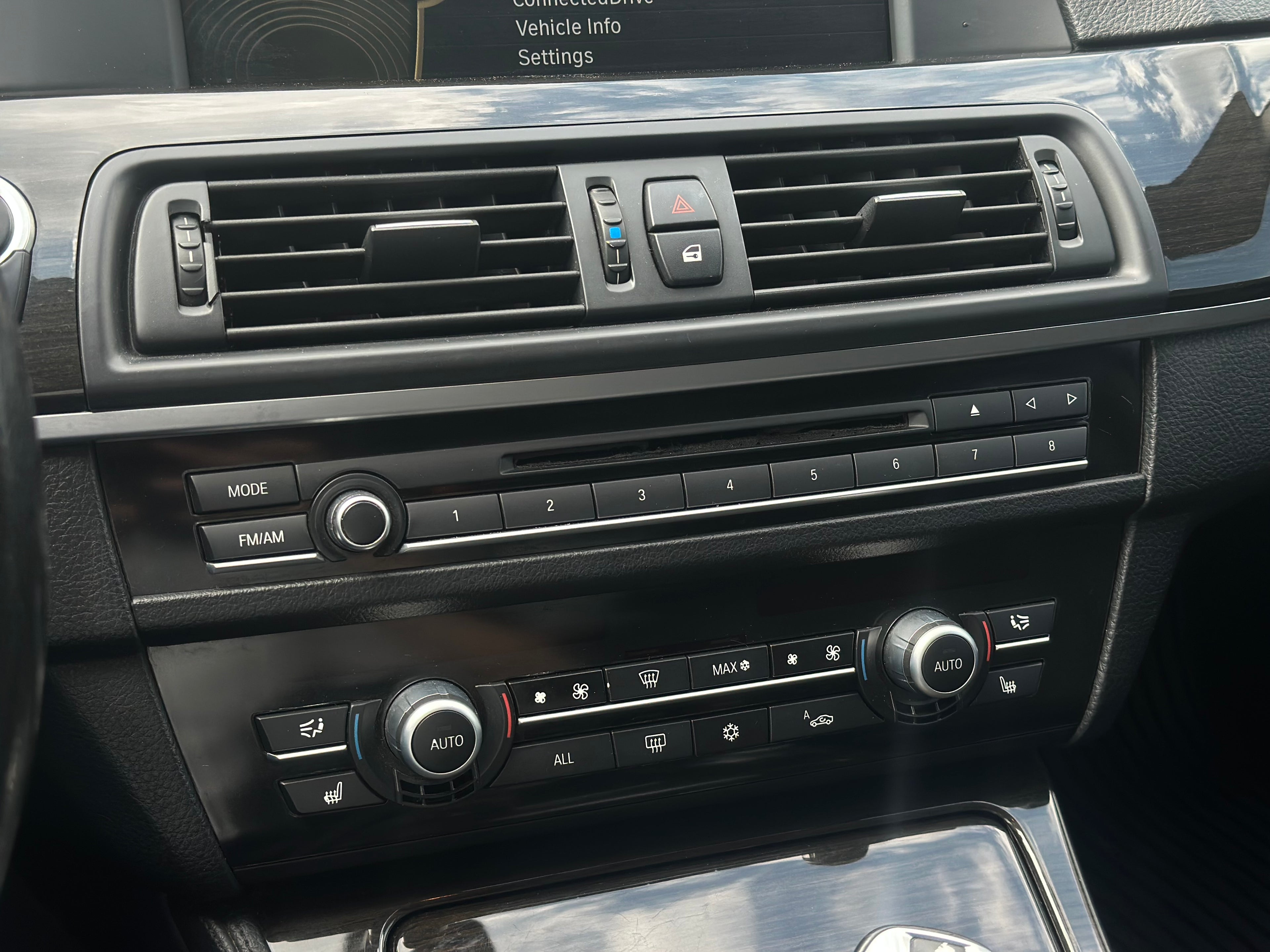BMW 5 Series 2011