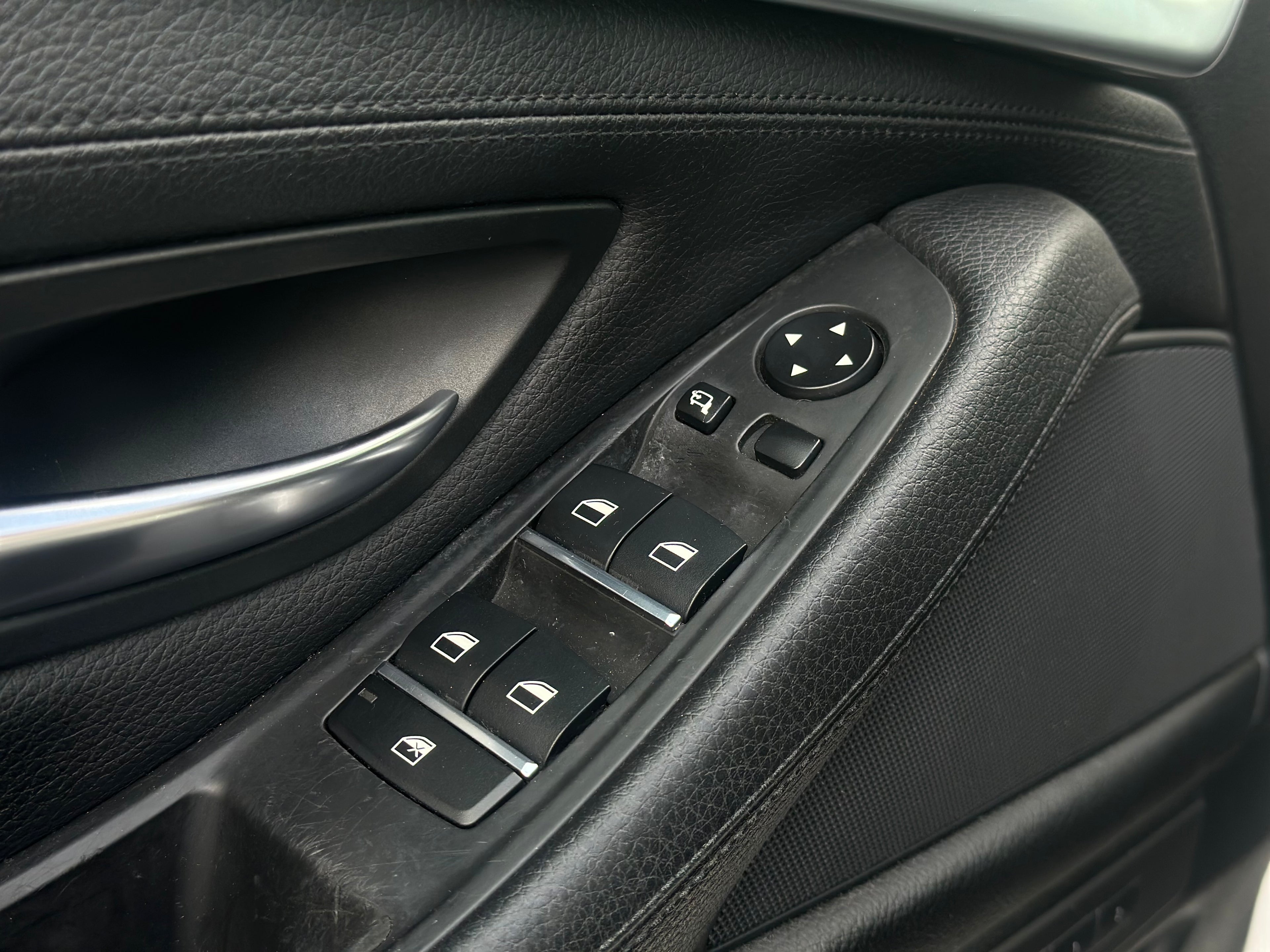 BMW 5 Series 2011