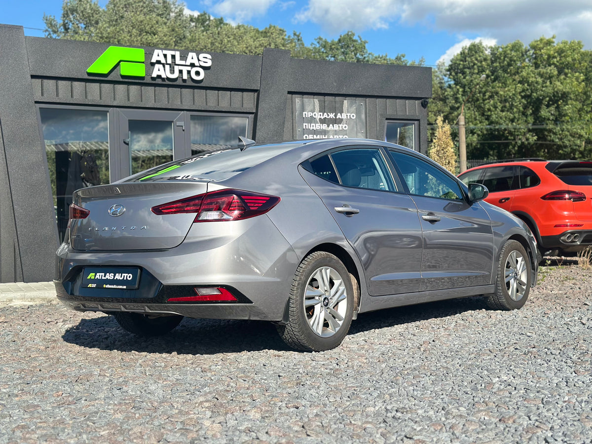 Hyundai Elantra 2020
