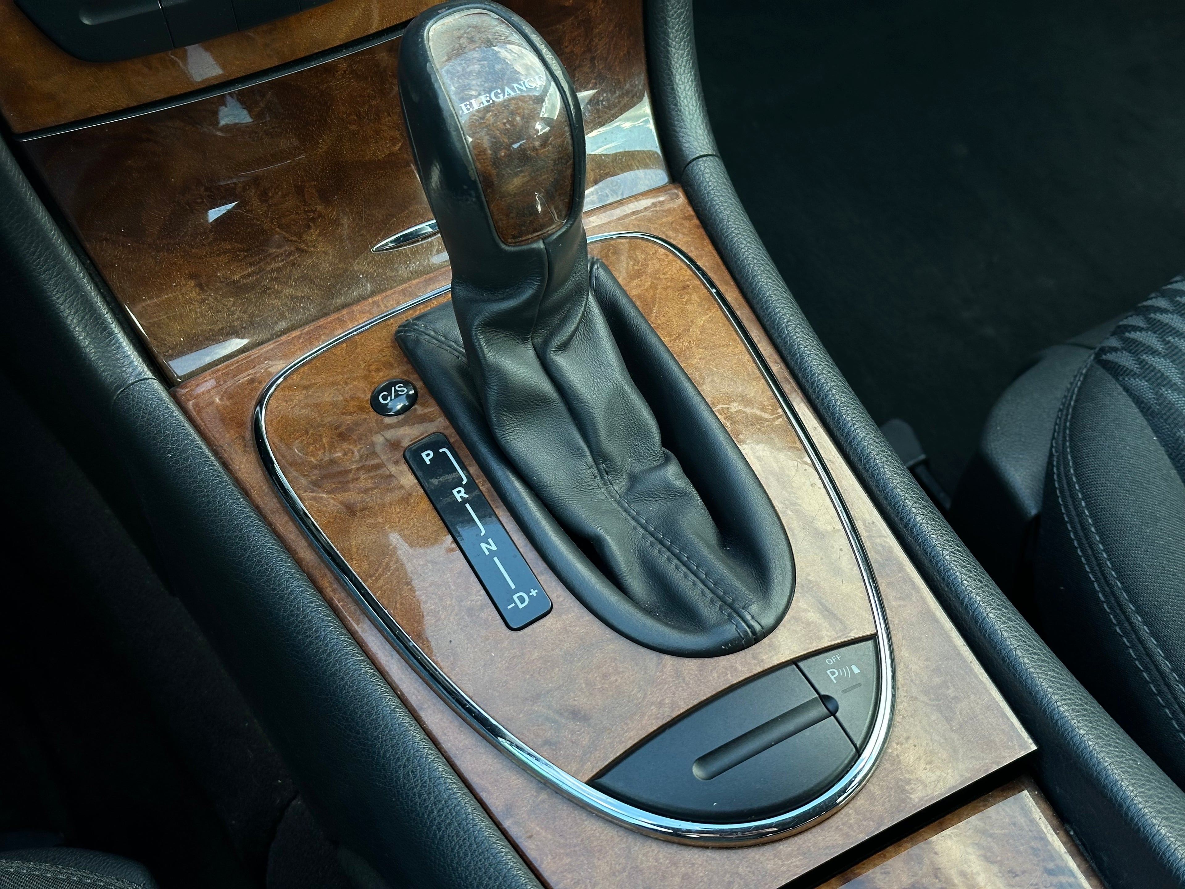 Mercedes-Benz E-Class 2005