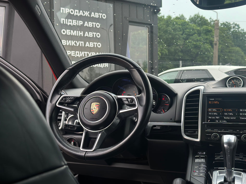 Porsche Cayenne 2015