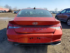 Hyundai Elantra 2022