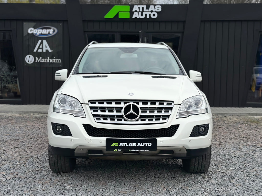 Mercedes-Benz M-Class 2010