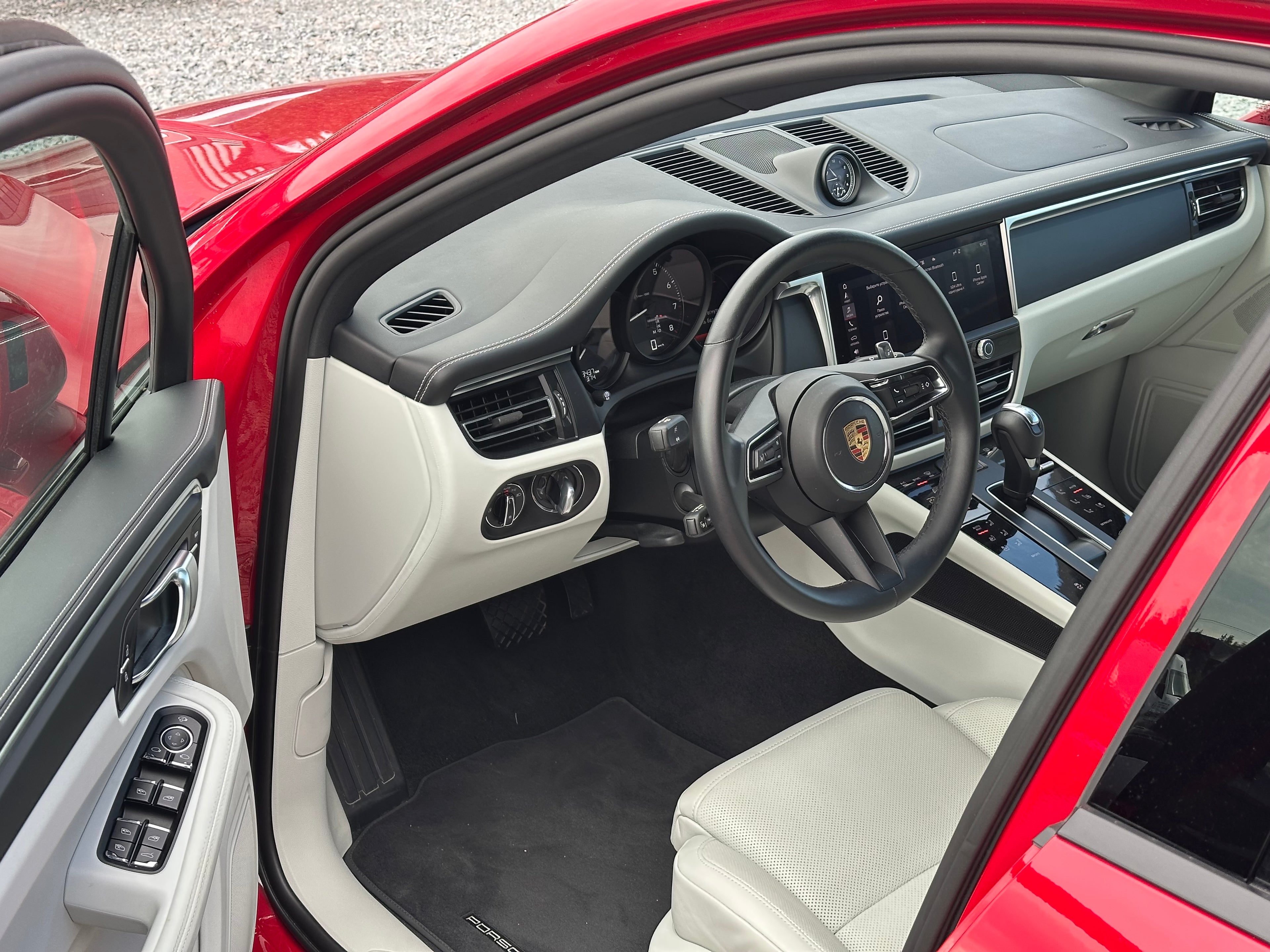 Porsche Macan 2023