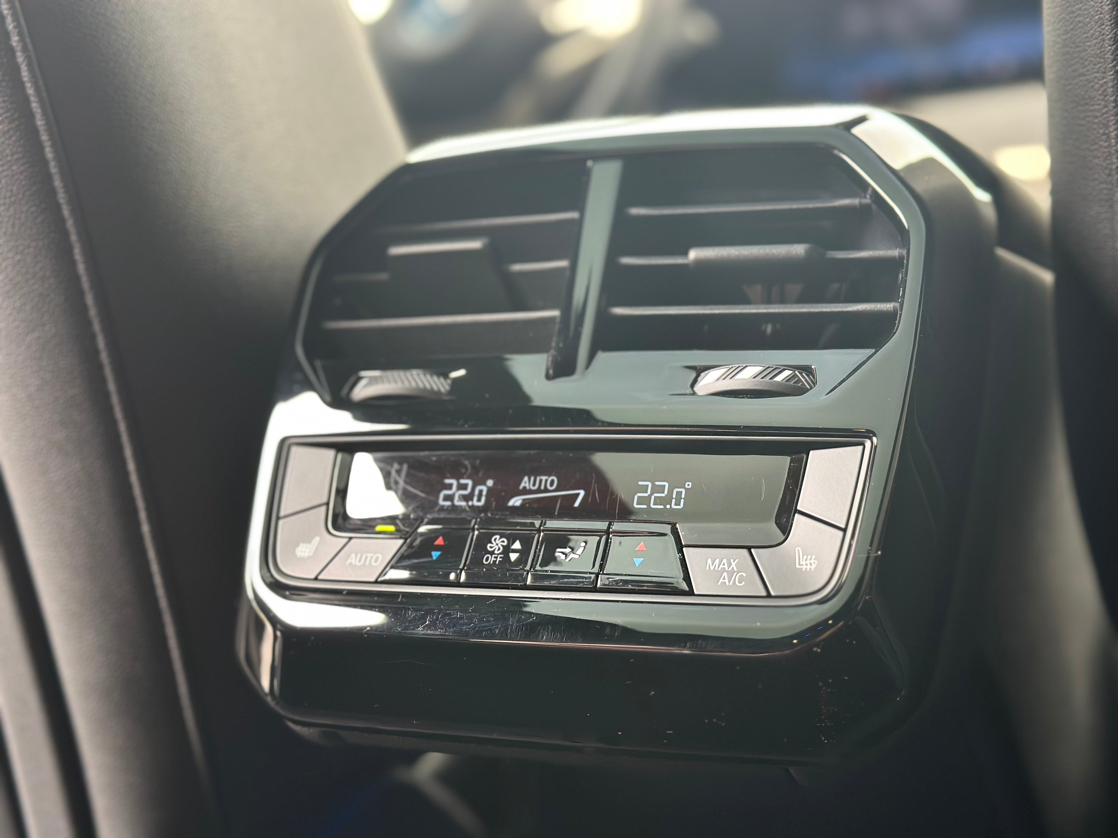 BMW IX 2024
