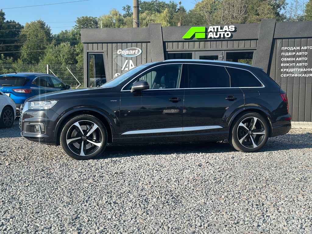 Audi Q7 e-tron 2018