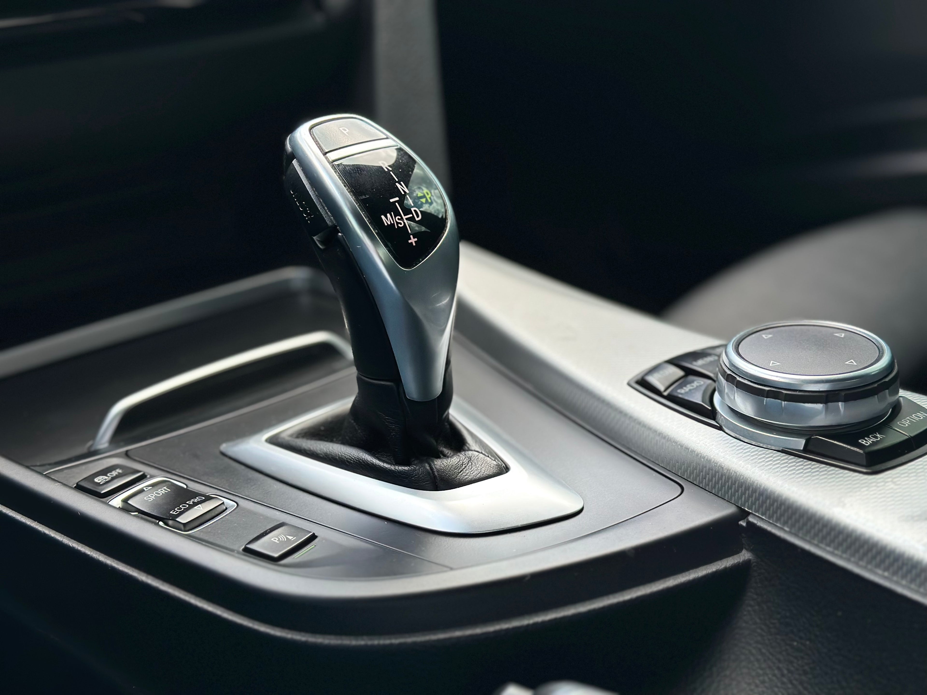 BMW 3 Series 2016