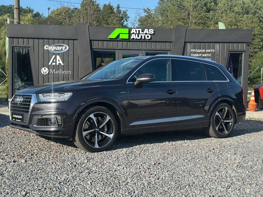 Audi Q7 e-tron 2018