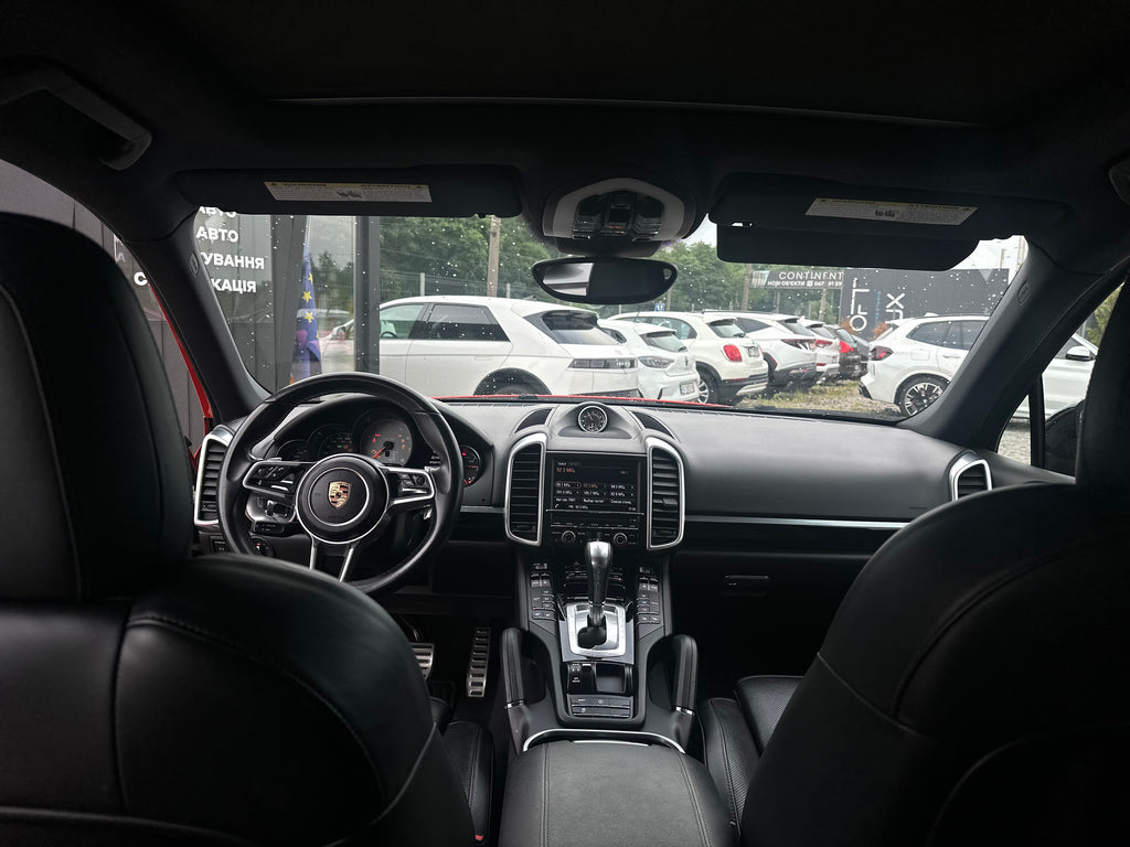 Porsche Cayenne 2015