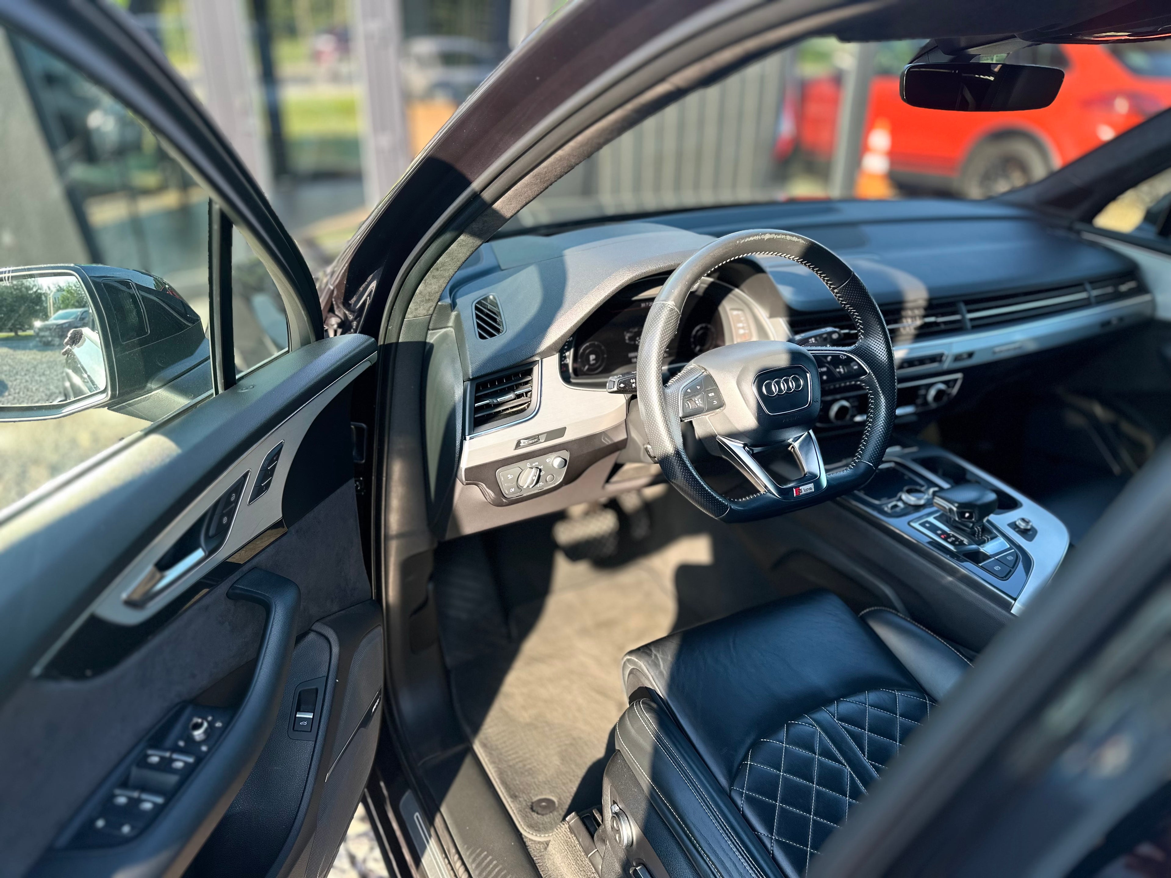 Audi Q7 e-tron 2018