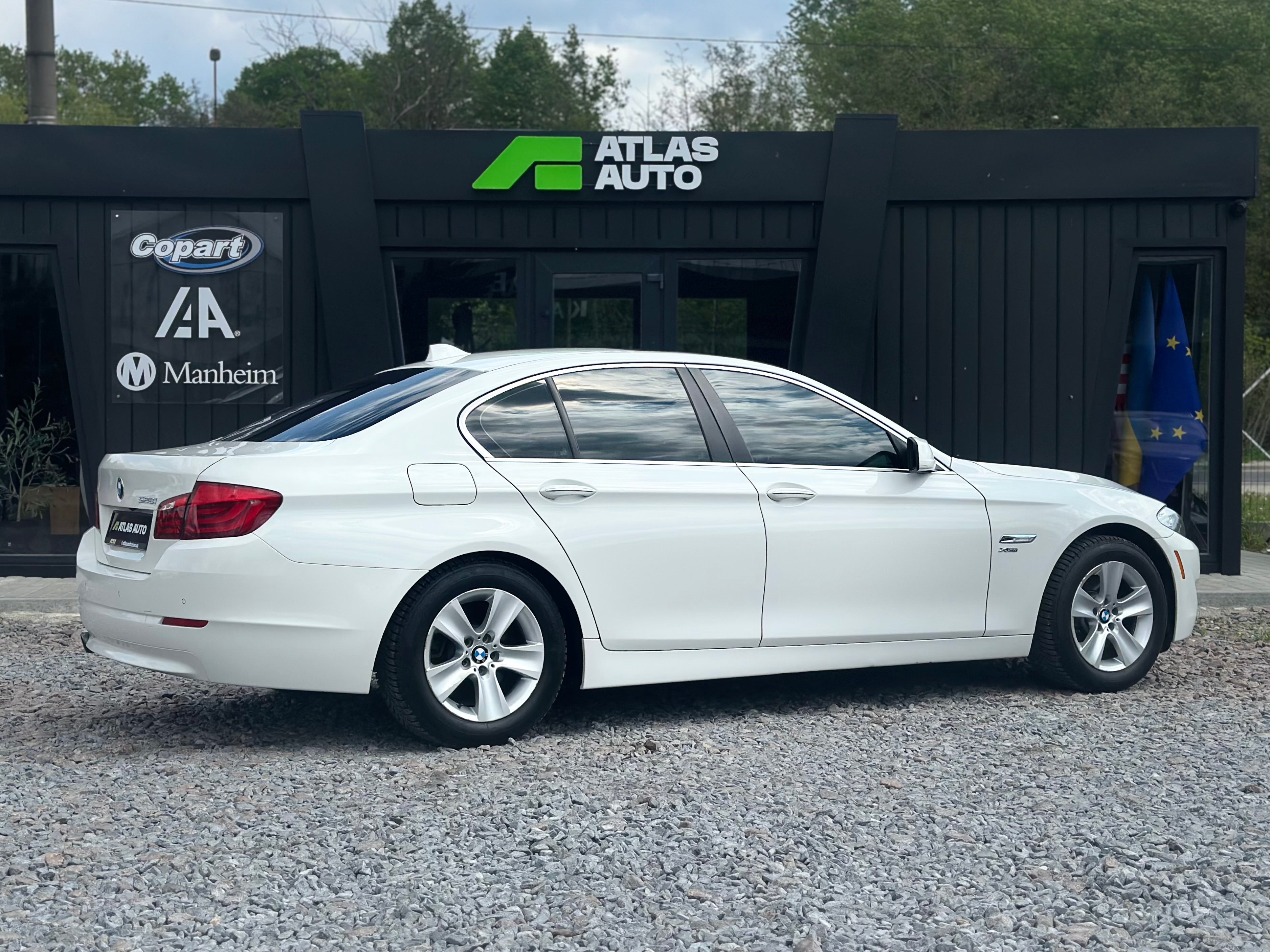 BMW 5 Series 2011