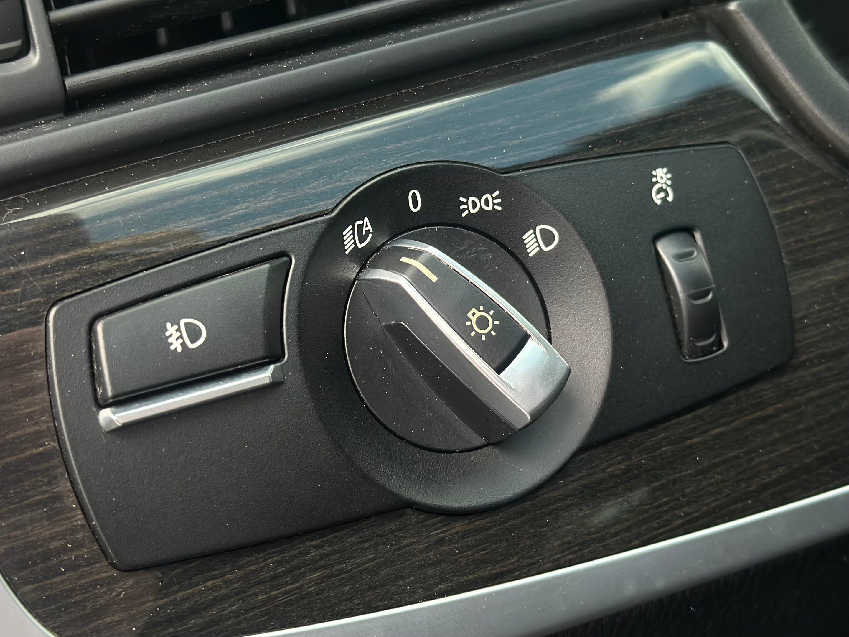 BMW 5 Series 2011