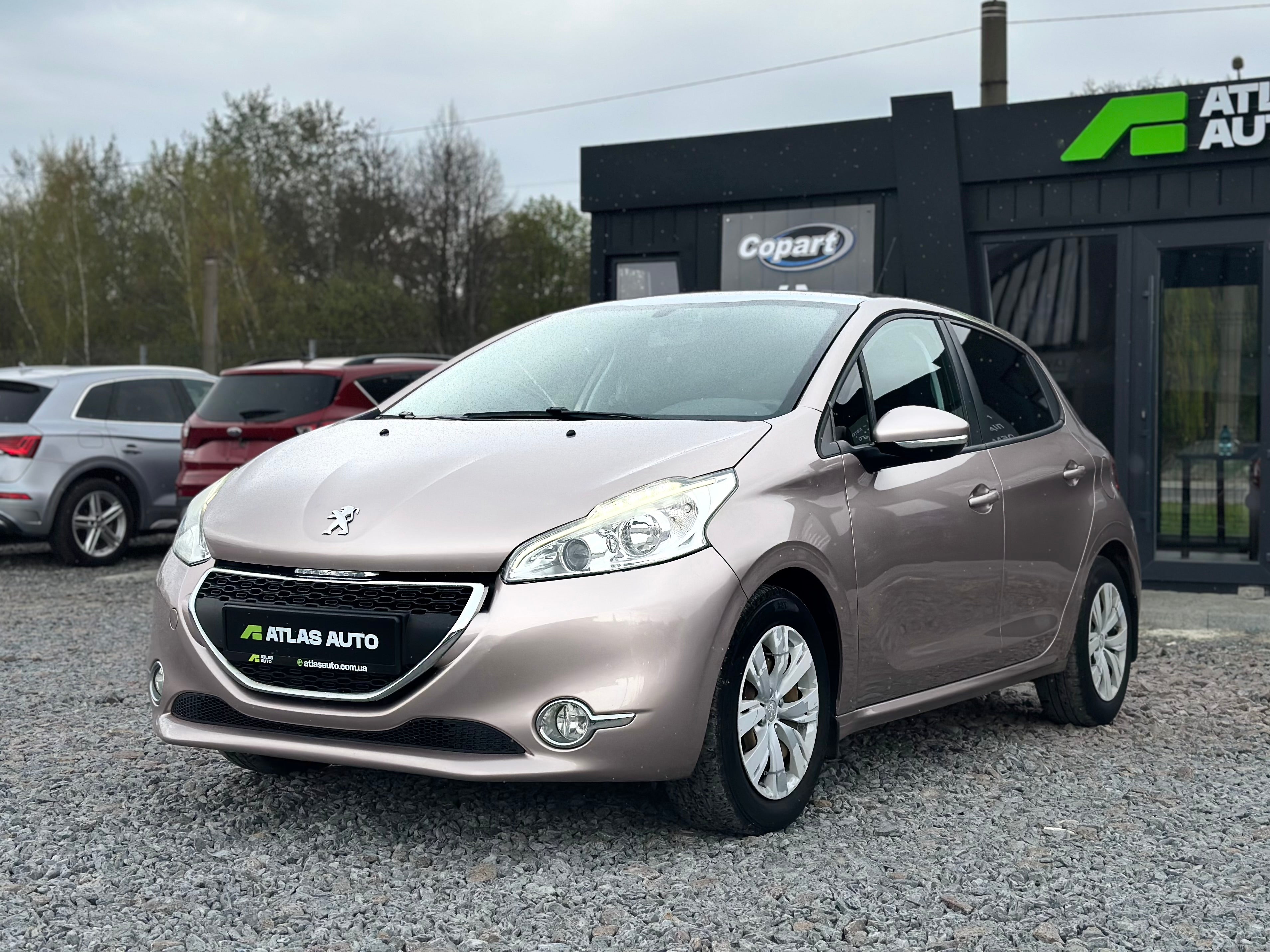 Peugeot 208 2013