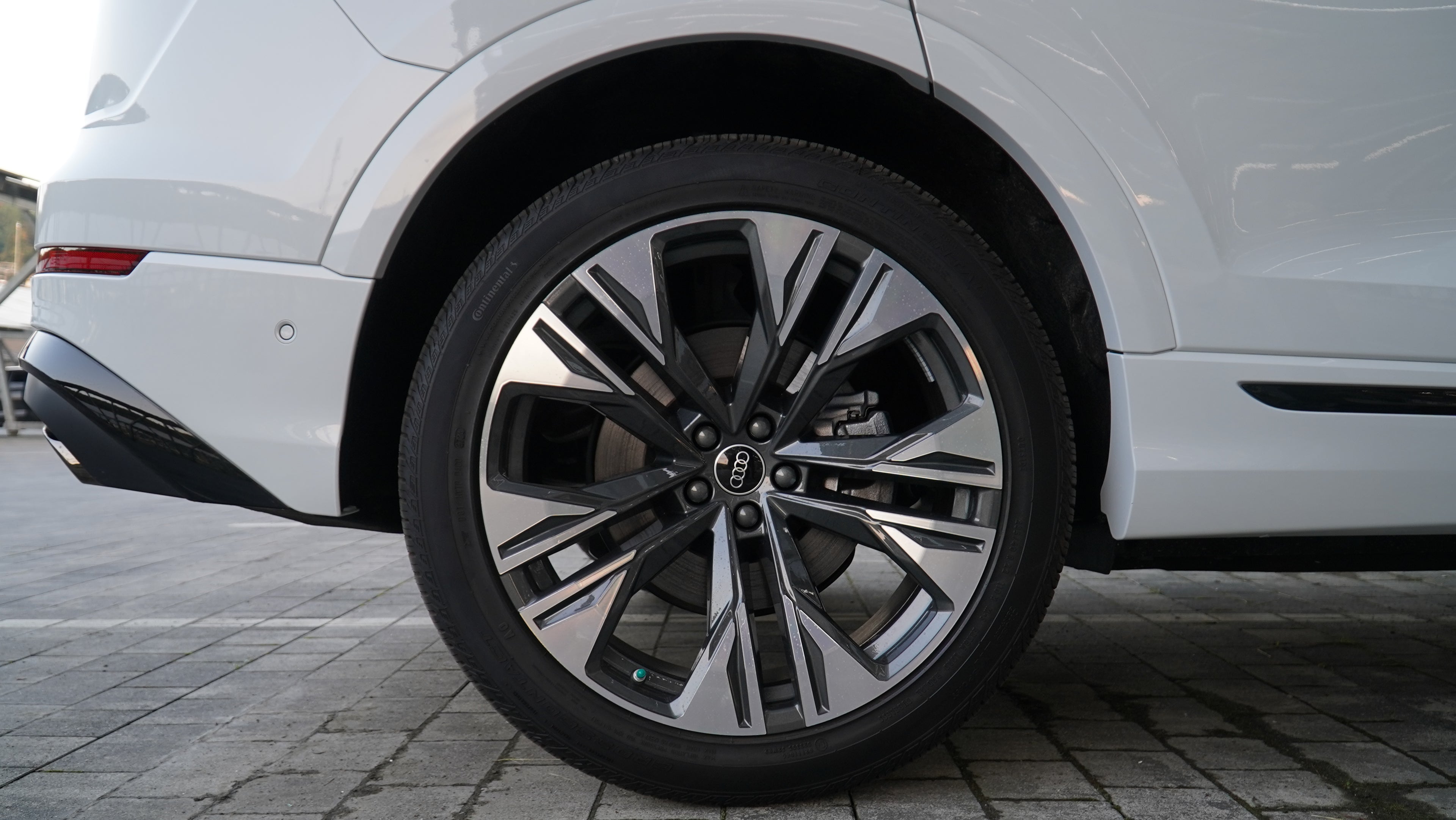 Audi Q8 2024