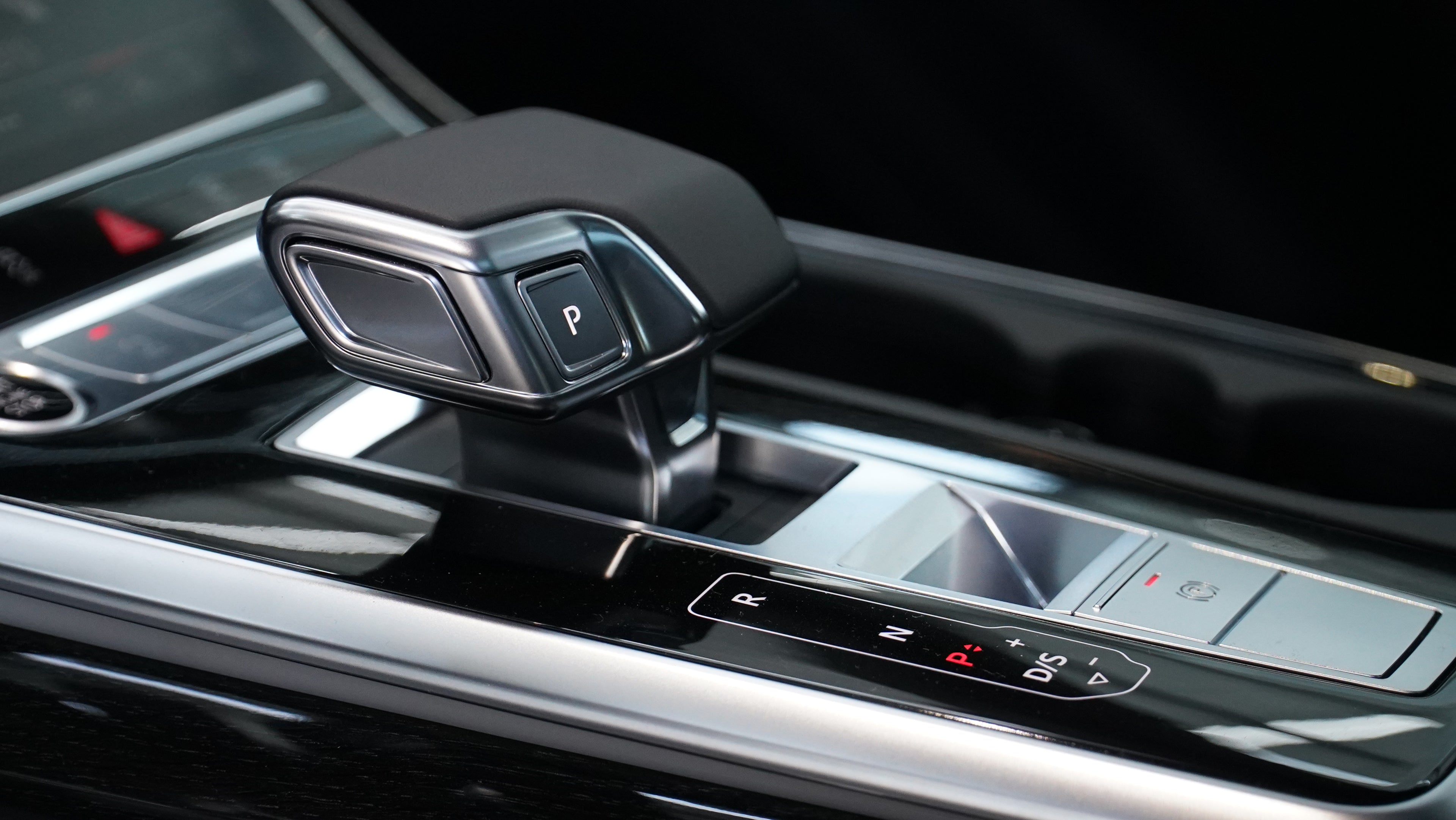 Audi Q8 2024