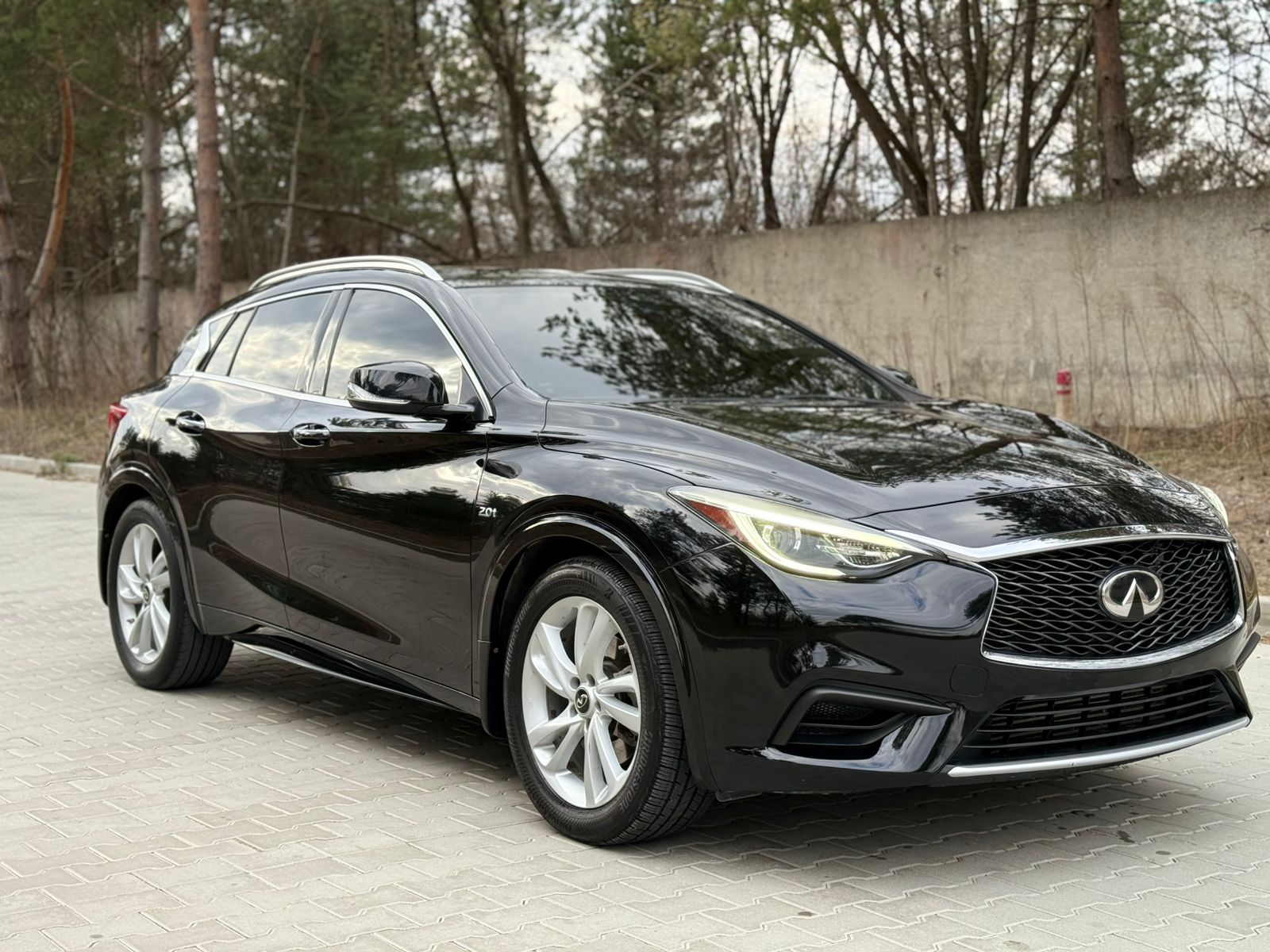 Infinite QX30