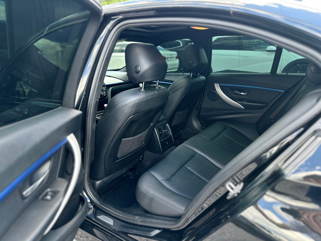 BMW 3 Series 2016