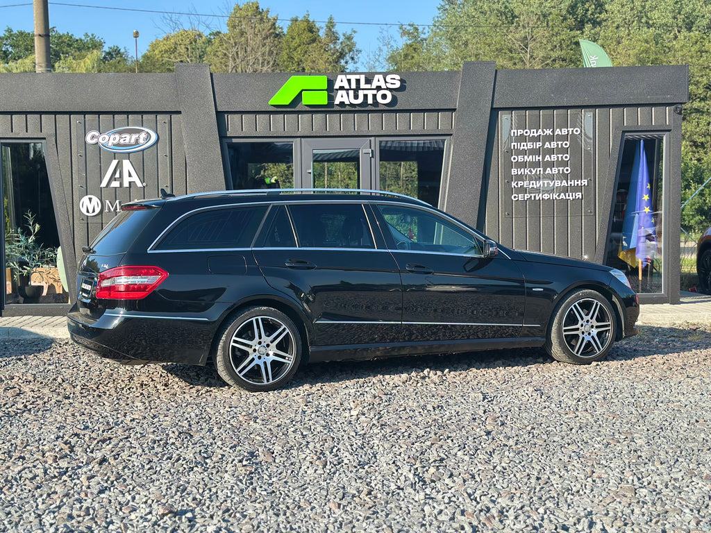 Mercedes-Benz E-Class 2011
