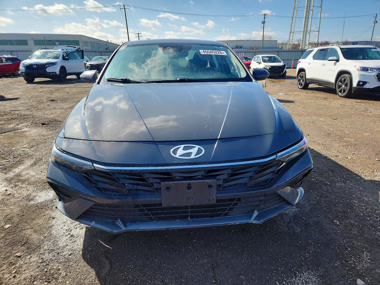 Hyundai Elantra 2023