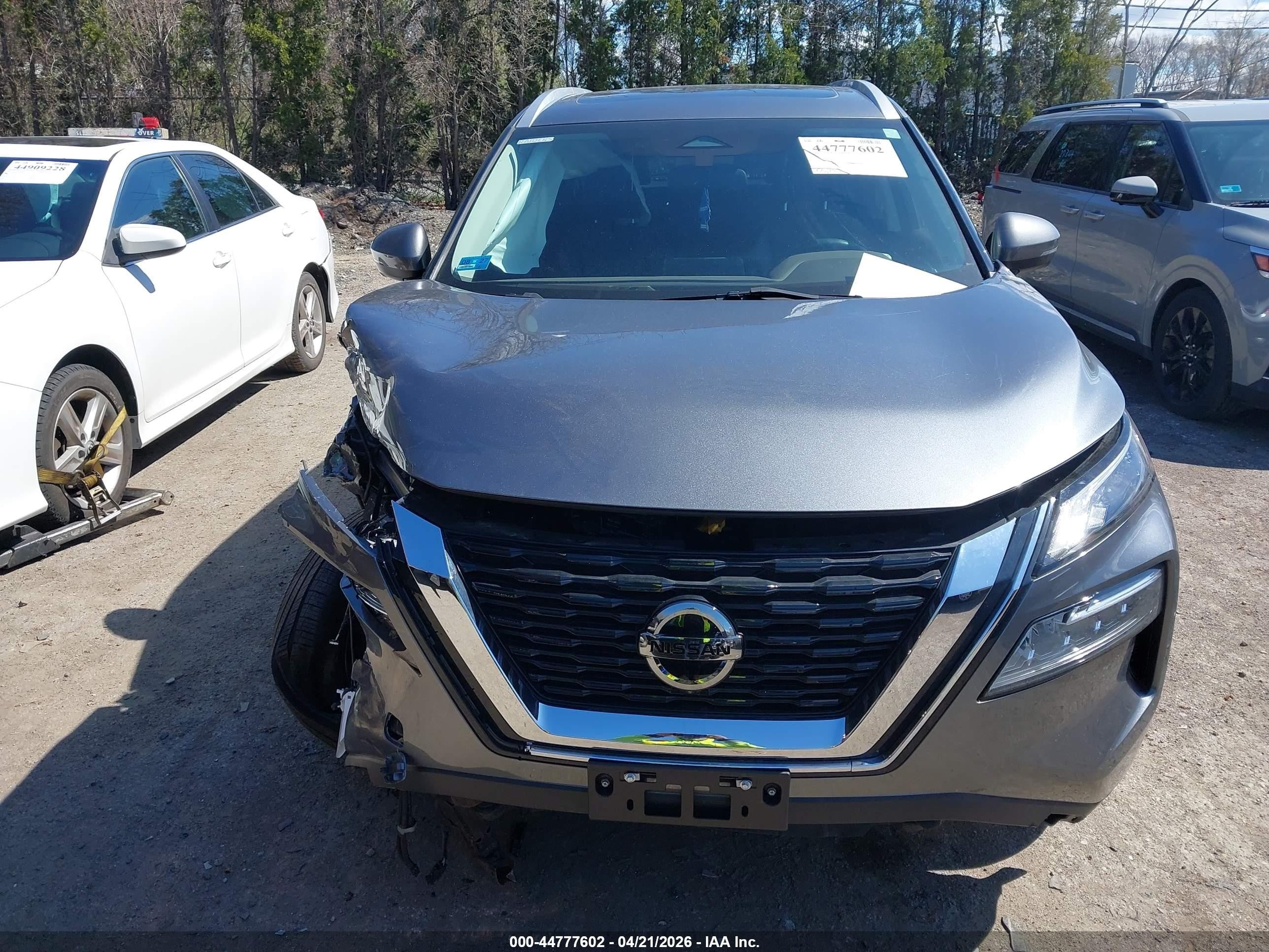 Nissan Rogue 2021