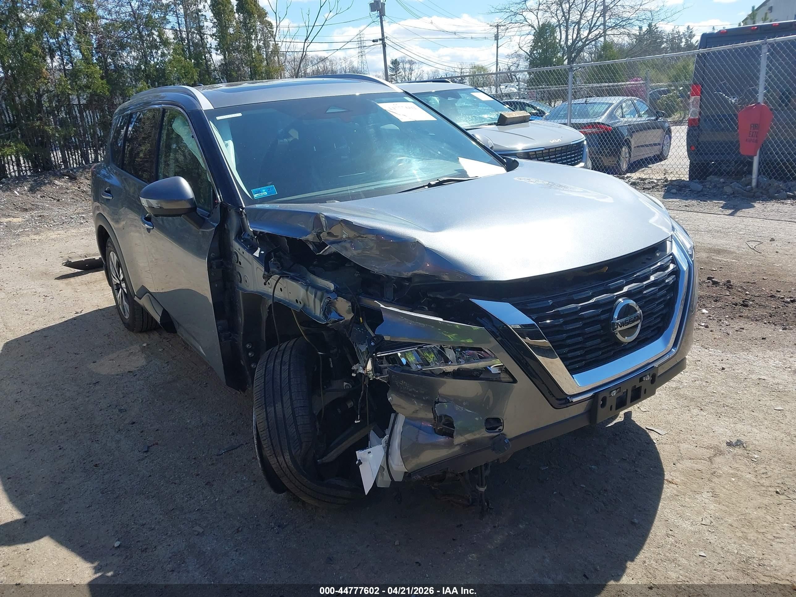 Nissan Rogue 2021