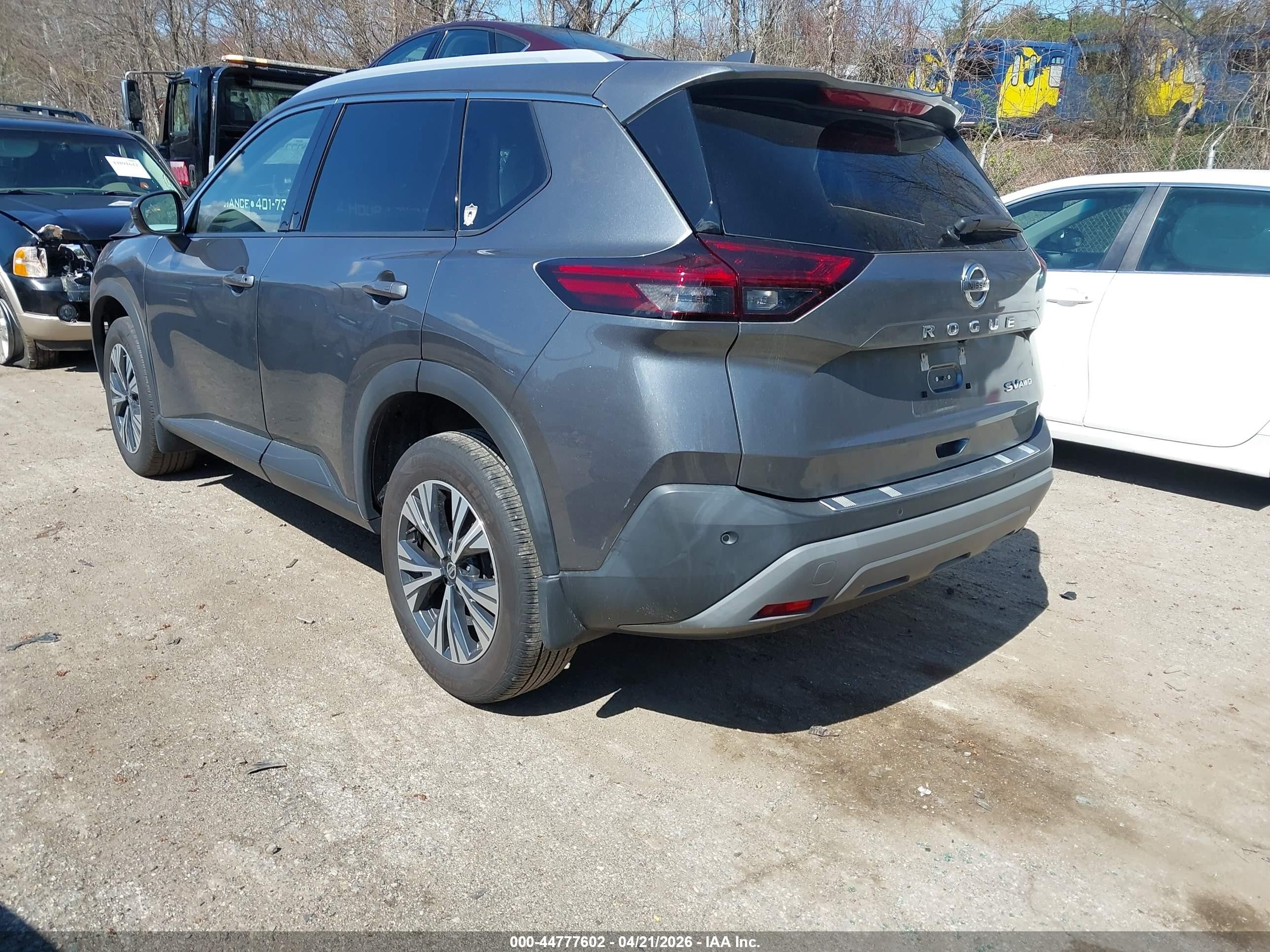 Nissan Rogue 2021